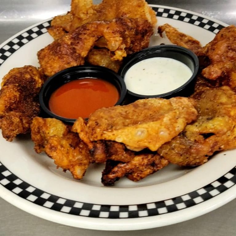 Wing It: BBQ, Southern, and More